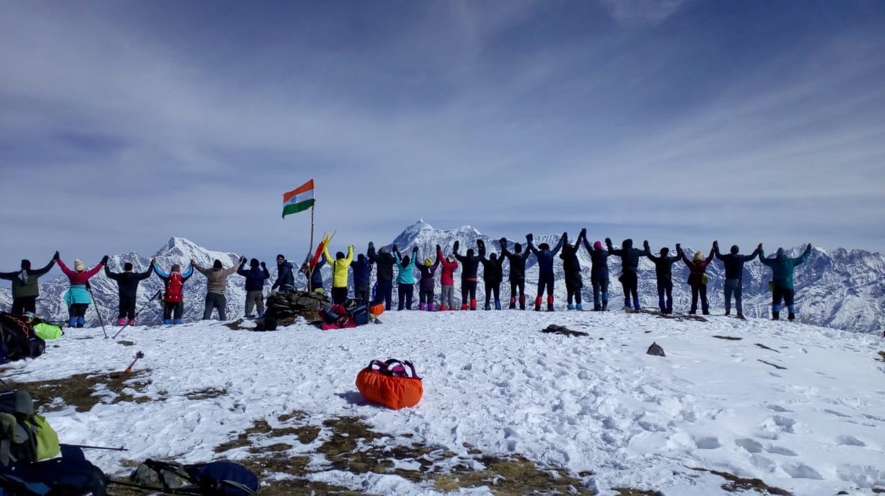 brahmatal trek summit