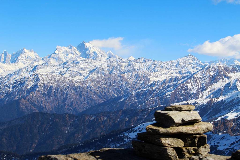 view from kedarkantha summit