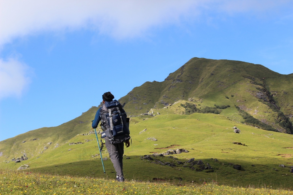 khaliya top trek time