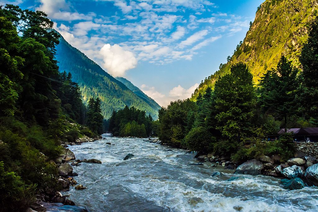 kheerganga trek