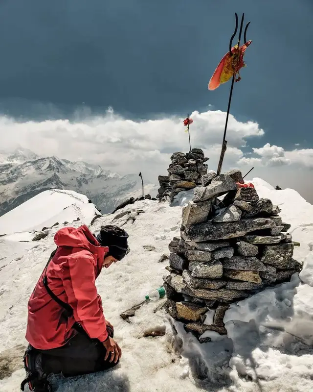 Pangarchulla Peak Trek ( 7 days / 6 nights )